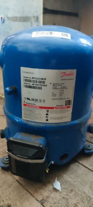 Продам компрессор хладогена на 380в