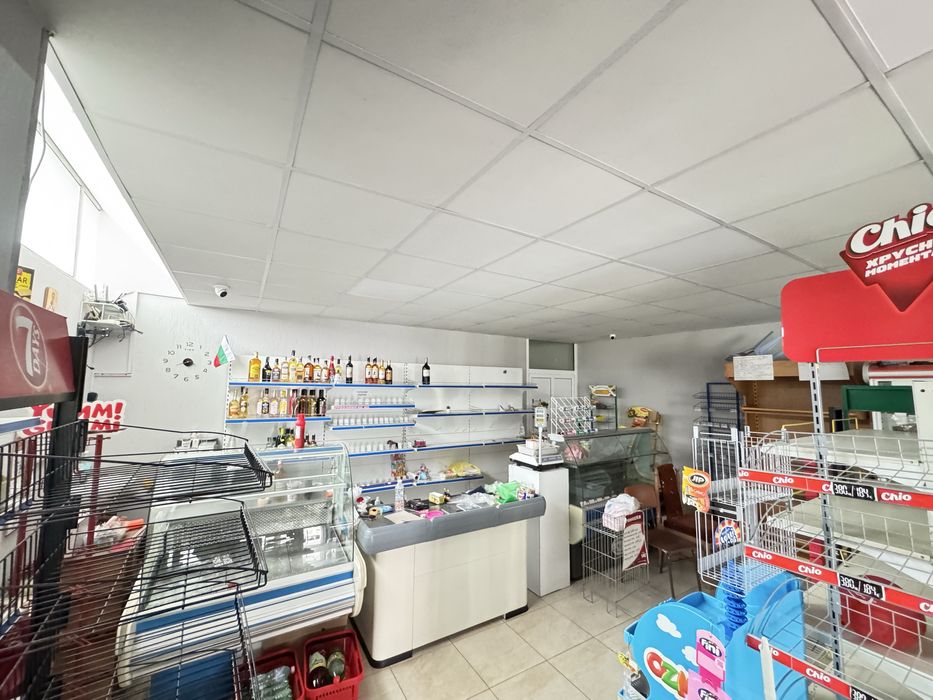 Продава магазин в гр. Казанлък