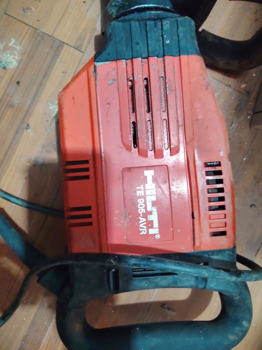 Vând picamar Hilti