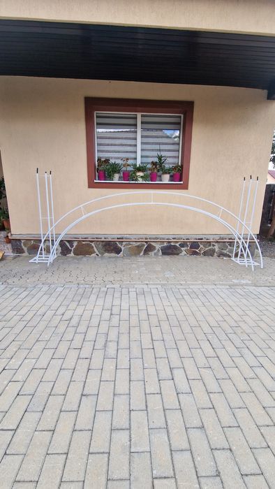 Vând Arcadă pentru nuntă!