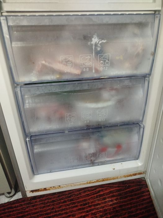 Холодильник Веко двухкамерный