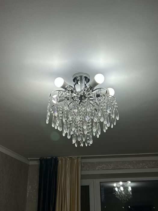 Продам люстры в хорошем состоянии