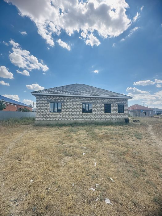 Недостроеный дом