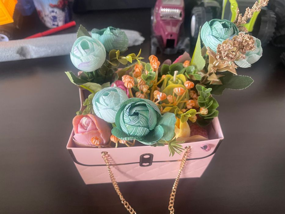 Букет от соеви свещи