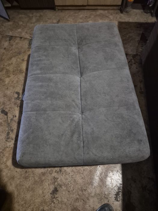 Продам диван в хорошем состоянии