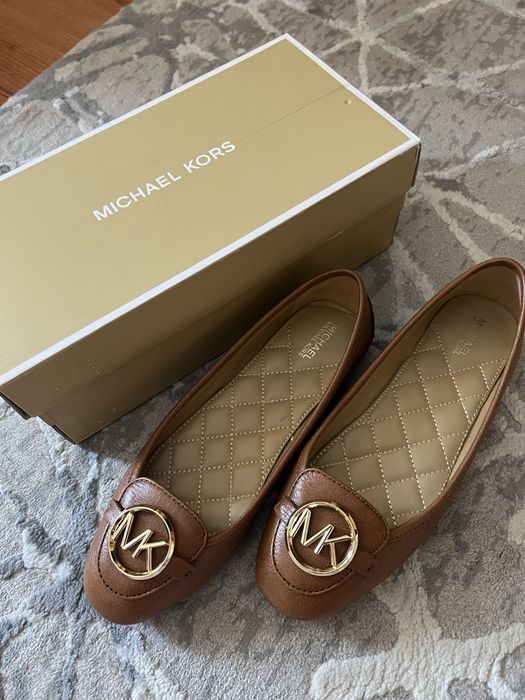 Vand Balerini Michael Kors noi nouți