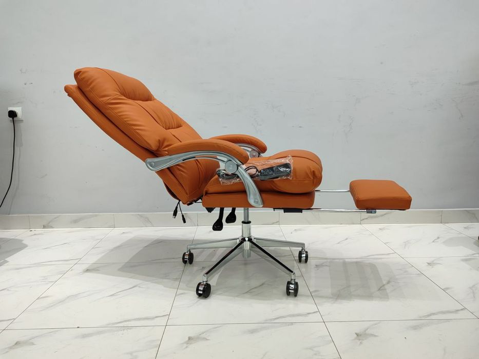 Массажный офисное кресло модель Li 9. Ofisniy kreslo raxbarlar uchun