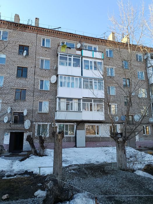 Продам квартиру в Боровом