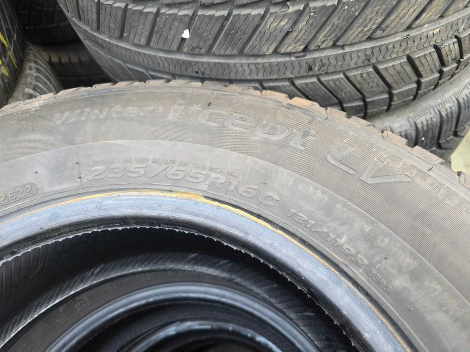 4бр Зимни гуми за БУС - 235 65 16 С - Hankook