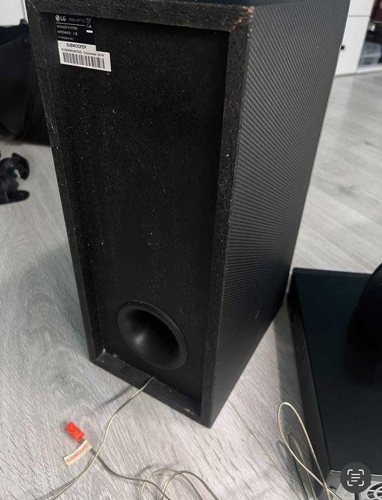 Sistem Home Cinema 5.1 LG LHB625 - 1000W RMS, Bluetooth, Blu-ray 3D