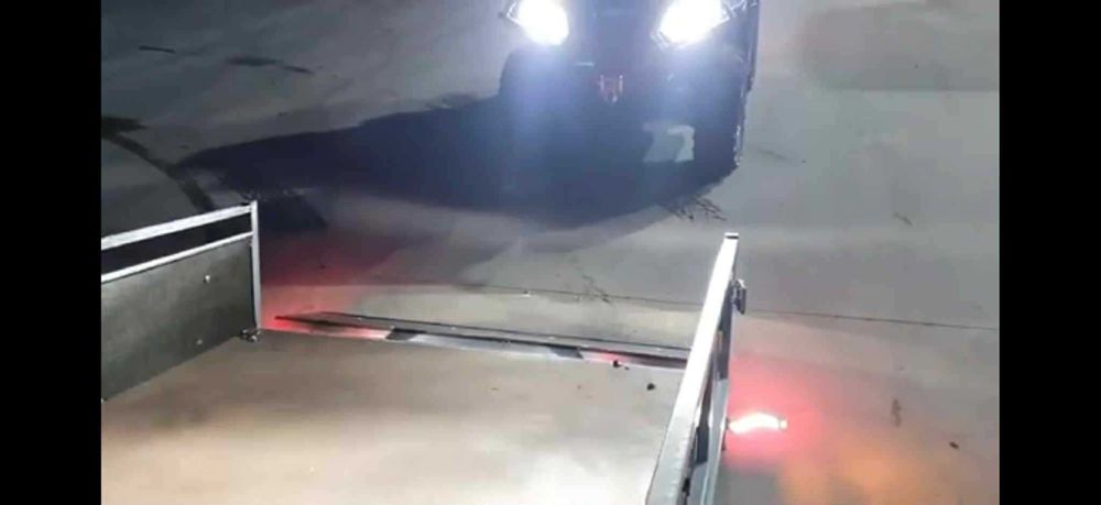 Ремарке под наем и транспортни услуги