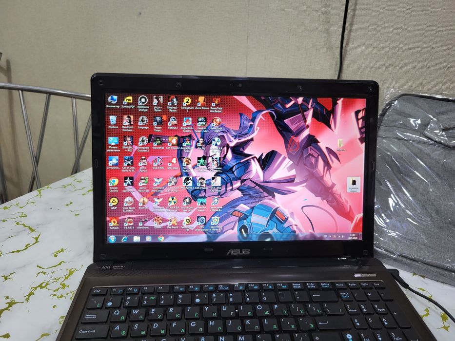 Ноутбук офисный Asus