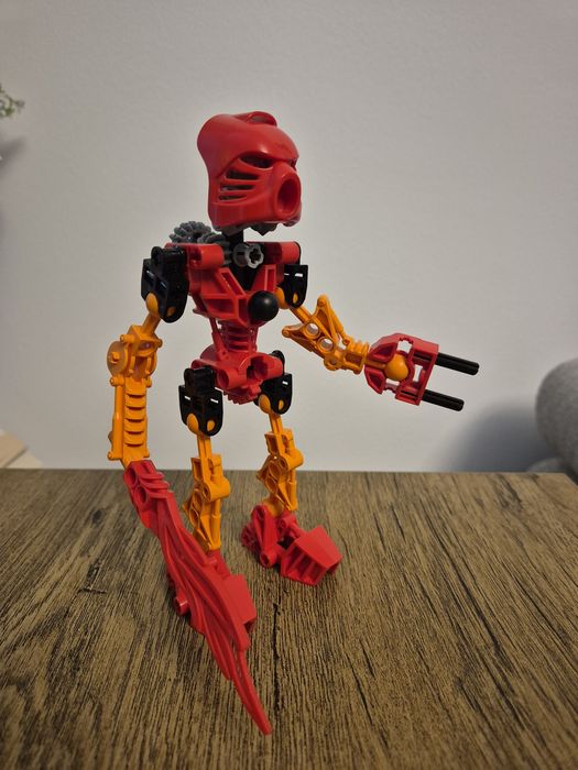 Lego Bionicle prima editie (2001), set de 4 figurine (Tahu 8534, Pohato 8531, Kopaka 8536, Gali 8533), inclus cutiile originale