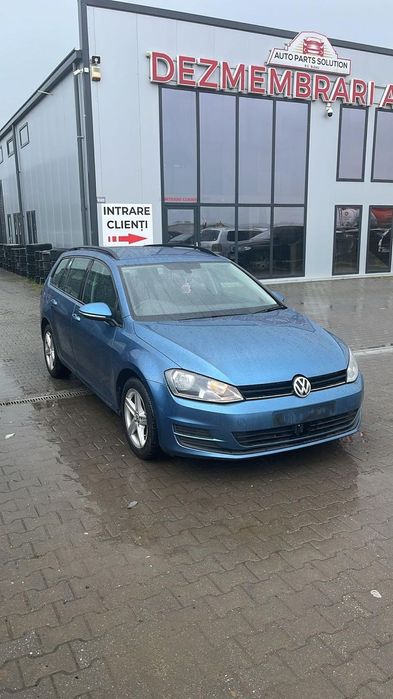Dezmembram Volkswagen Golf 7 Break 1.6 diesel din 2016