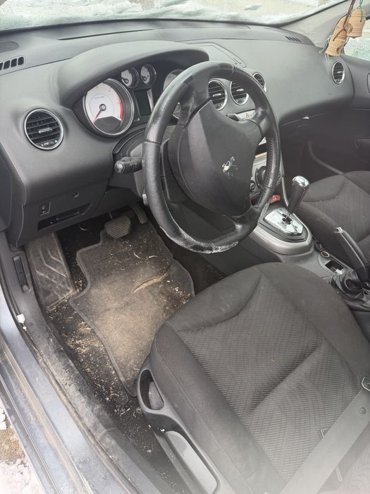 Пежо 308 1,6 HDI. На части