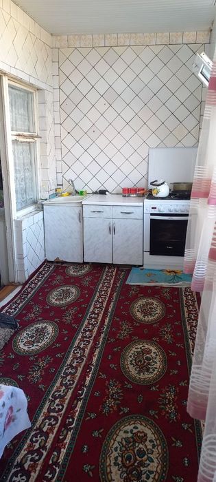 Uy sotiladi. Arzon narxda!