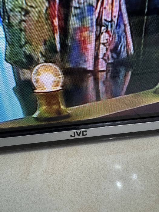 Телевизор 32’ JVC