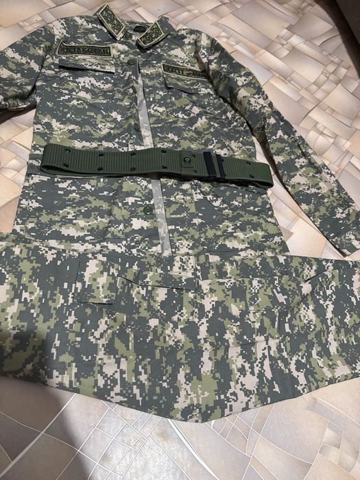 Продаю комплект  военной формы
