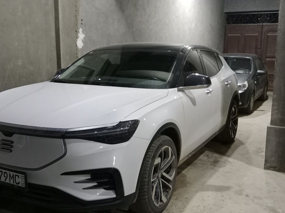 Enovate Me7 sotiladi