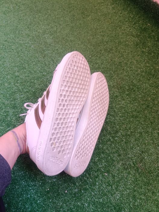 Маратонки Adidas 36 2/3