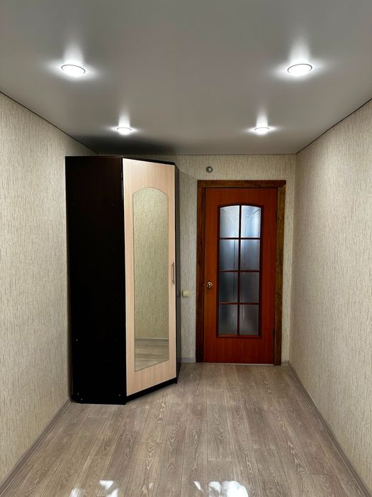 Продам 3 ком квартиру 2/5 в р-оне Бэста