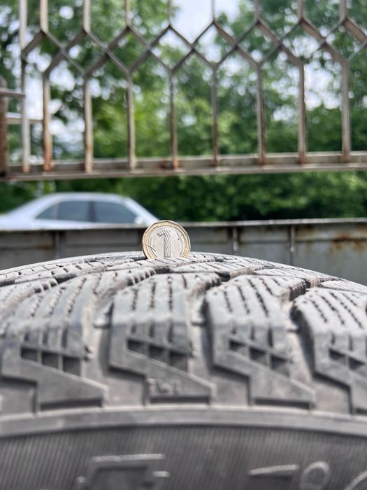 Зимни гуми 225/60 R18 - 4 бр.
