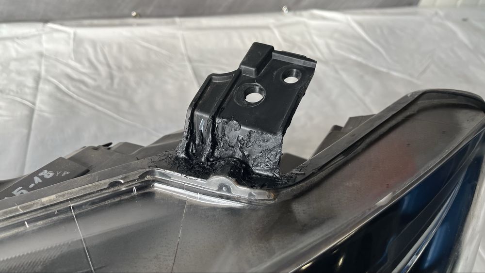 2 броя ляв фар Mazda 6 (2013-2019)