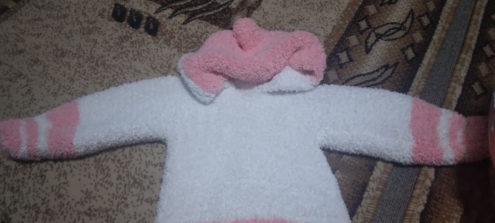Детская кофточка