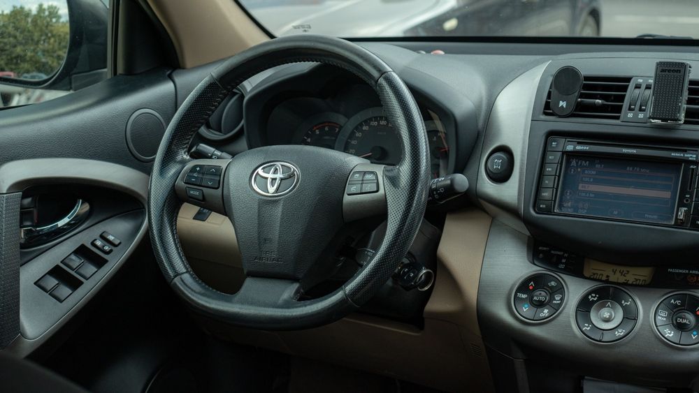 Toyota Rav 4 2.2 D4D