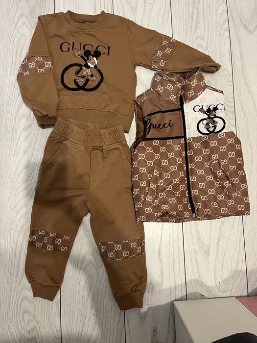 Teening baiat si vesta