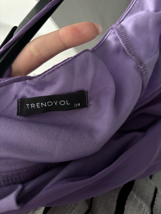 Rochie mov Trendyol, mărimea 34, elegantă și feminină