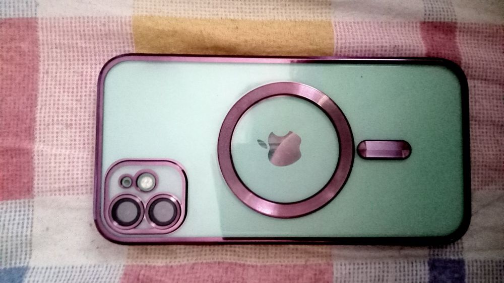 iPhone 11,в хорошем состоянии