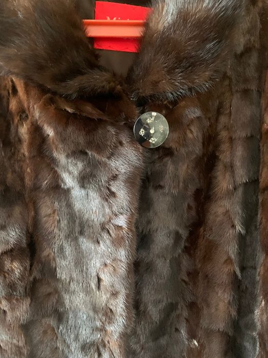 Шуба в хорошом состоянии