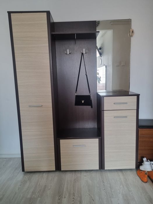 Cuier/dulap pentru hol