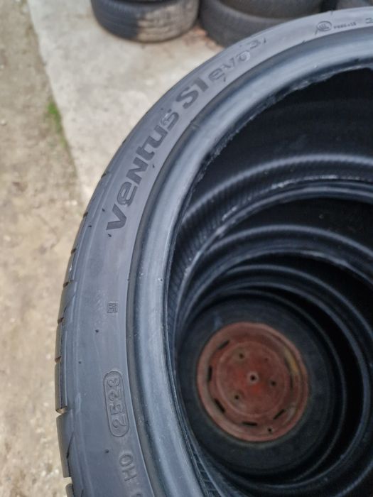 235 35 19 Hankook 2023