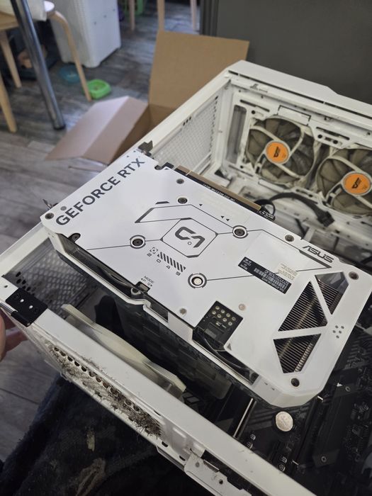 Видеокарта ASUS RTX4060 OC DUAL wihite