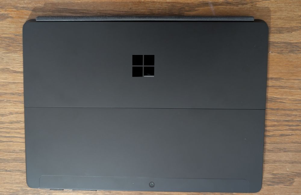 Microsoft surface Go 3 că noua.