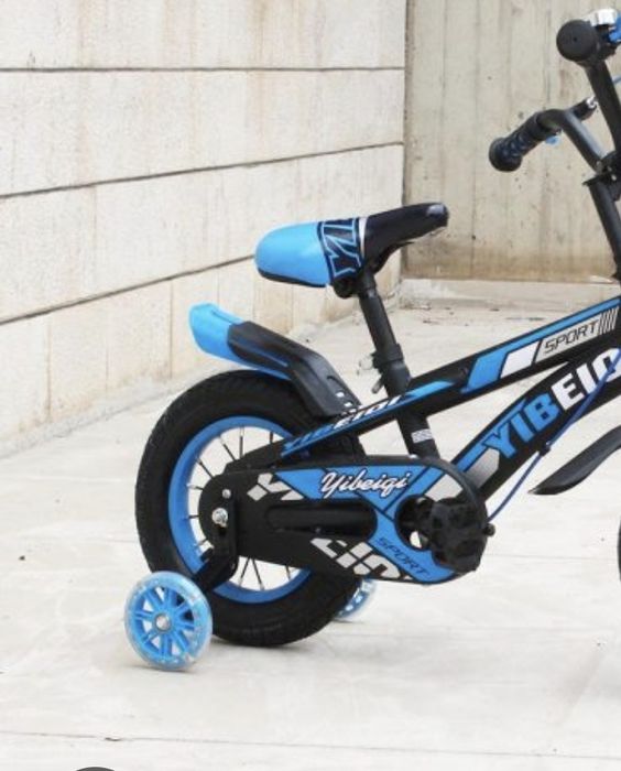 Vând bicicleta 14 inch
