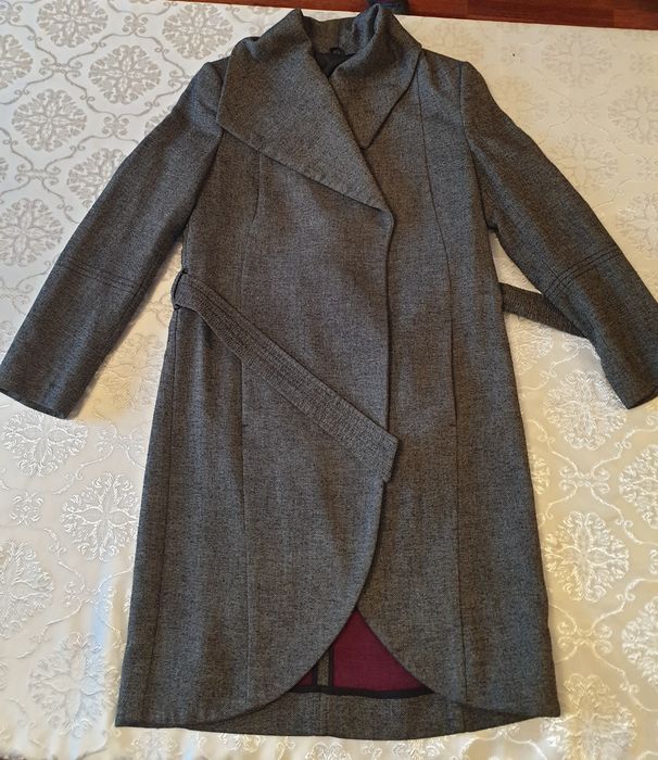 Срочно продам весеннее пальто