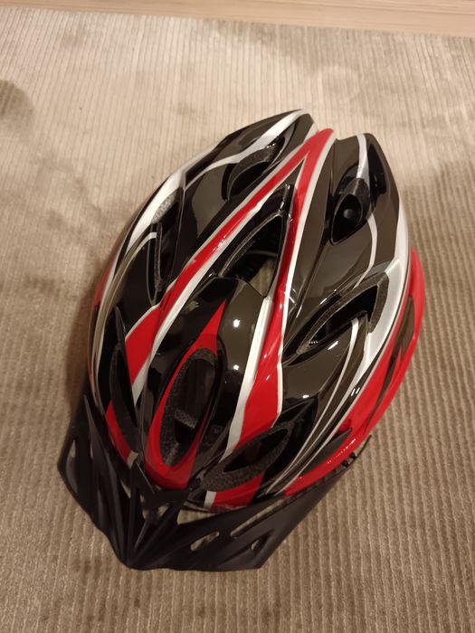 Продам шлем велосипедный. Новый