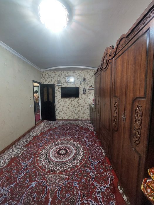 Kora kamish 2/4 da 2/1/4 balkon remont yaxshi  srochna sotiladi