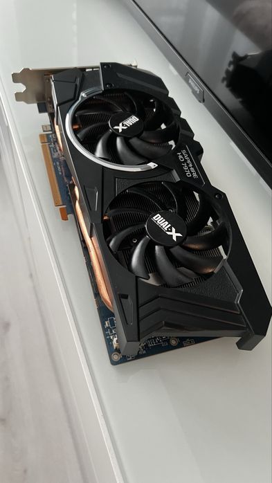 Placa video Sapphire Radeon HD 7970 Dual-X 3GB GDDR5 384-bit