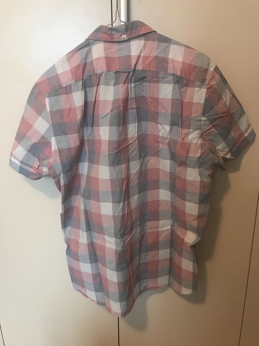 Camasa H&M purtata d cateva ori