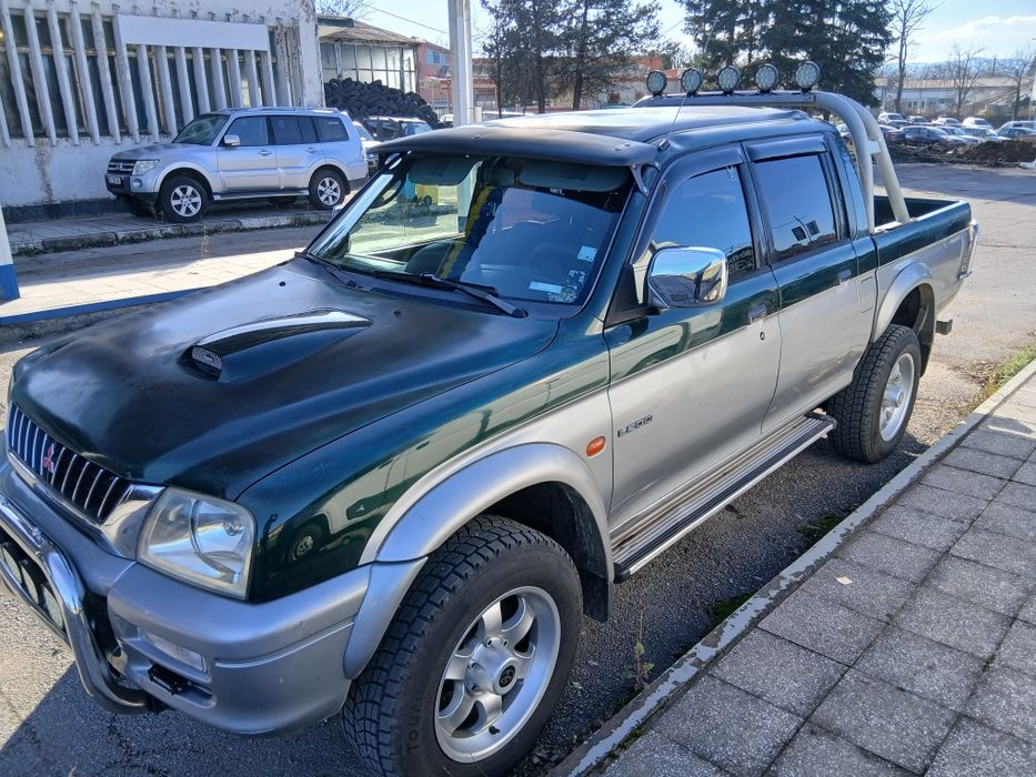Мицубиши  Л200 Дизел 2,5