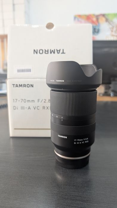 Tamron 17-70mm F2.8 Di III-A VC RXD Obiectiv Foto Mirrorless Montura Sony E
