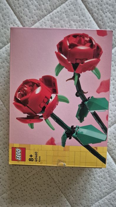 Лего Iconic рози