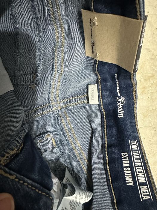 Blugi Tom Tailor Nela noi cu eticheta