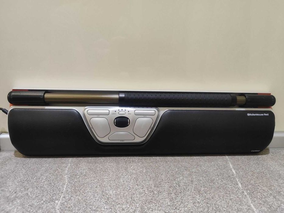 Ергономична мишка