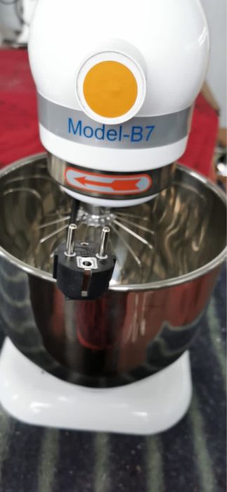 Миксер сотилади 7 литр