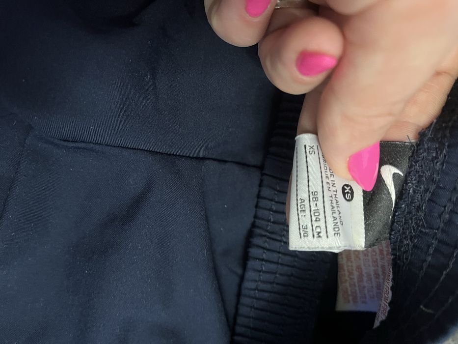 Къси панталонки найк на  барселона размер за 3-4 г